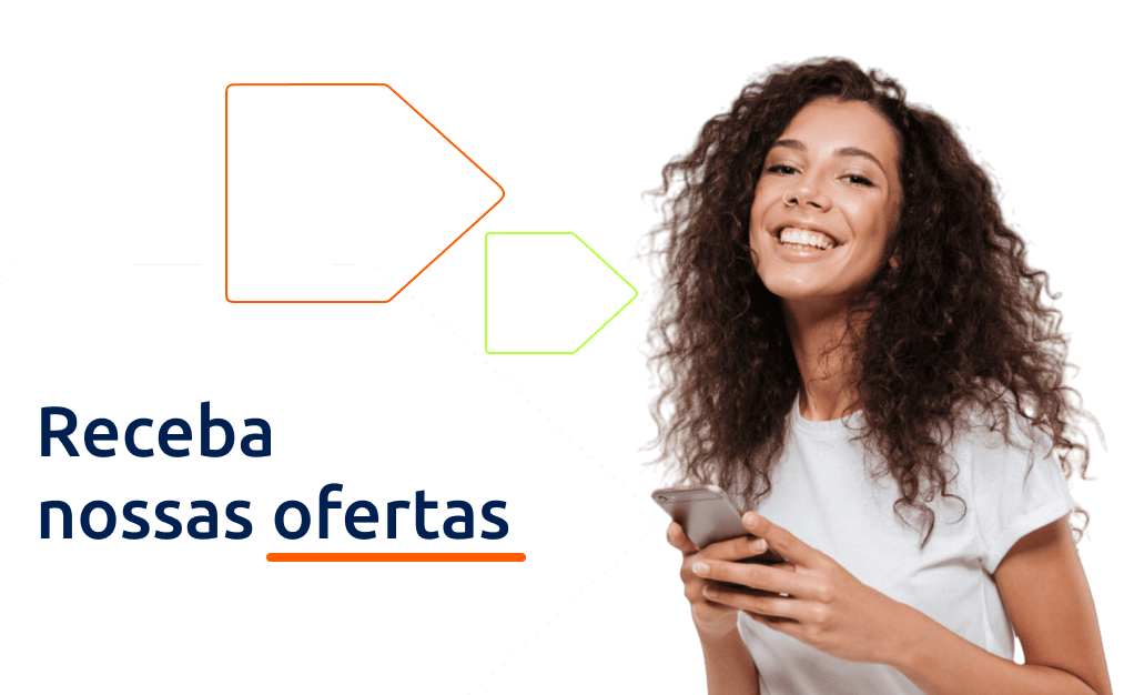 Newsletter - Receba nossas ofertas, mulher segurando celular